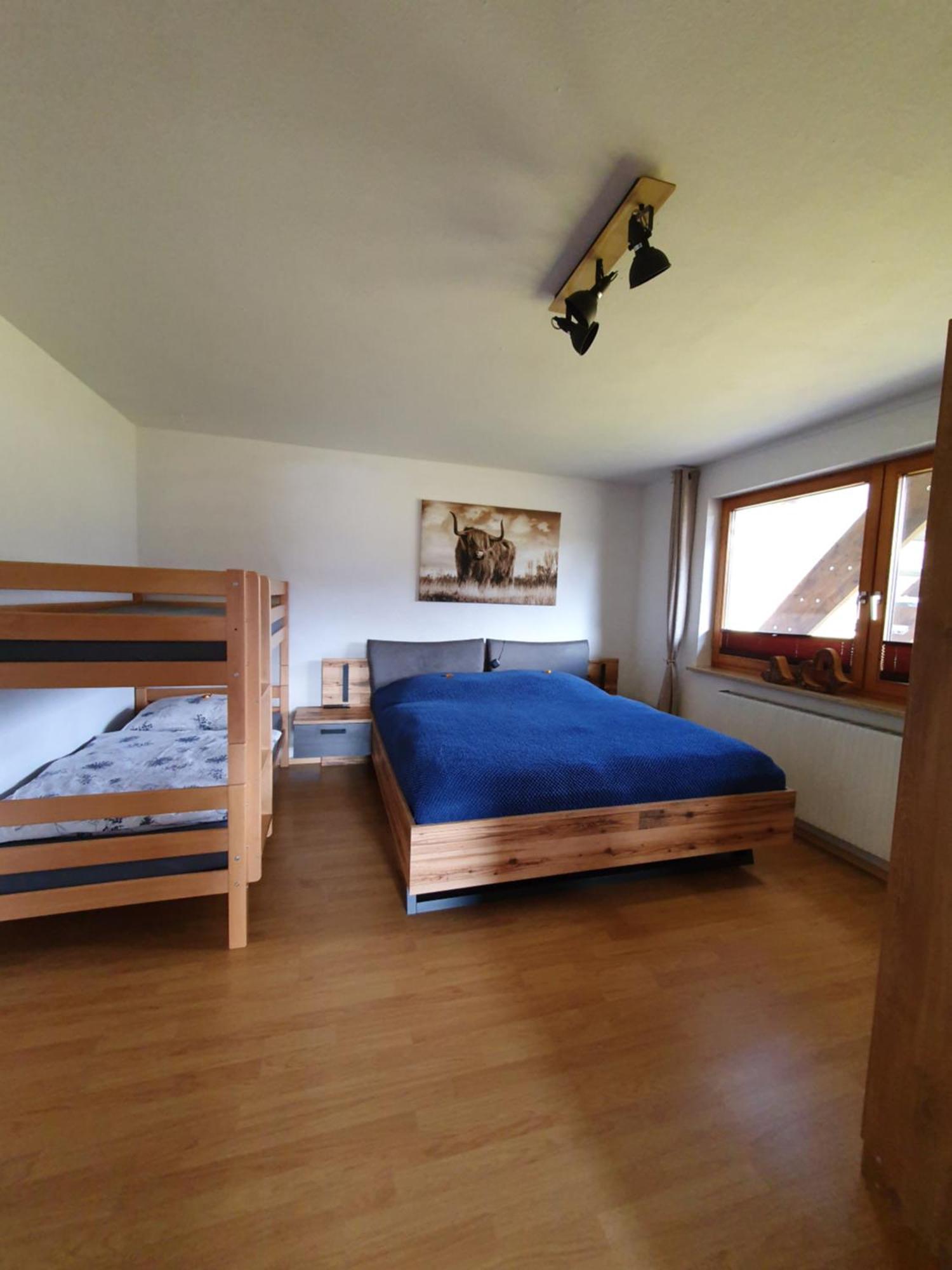Lechufer, 80M2, Haushaelfte Mit Privatem Eingang, Kaminofen, Terrasse, Garten Pinswang Exterior foto